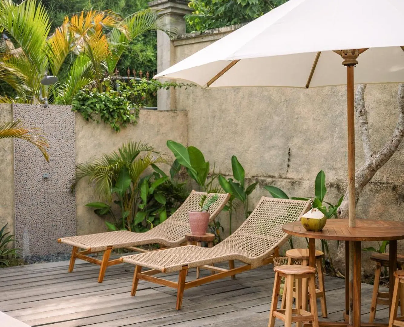 Driftwood Bungalows Uluwatu Villa